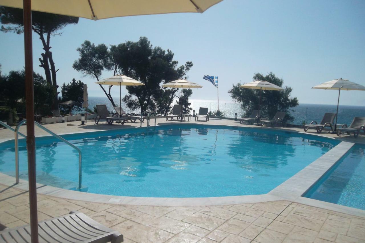Kastro Beach Hotel Exterior photo
